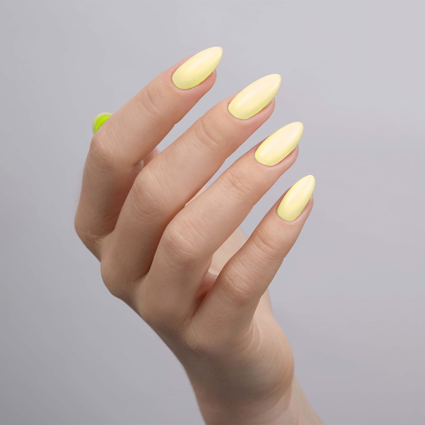 E.MiLac Ace Base Gel #12 Banana, 9 ml.