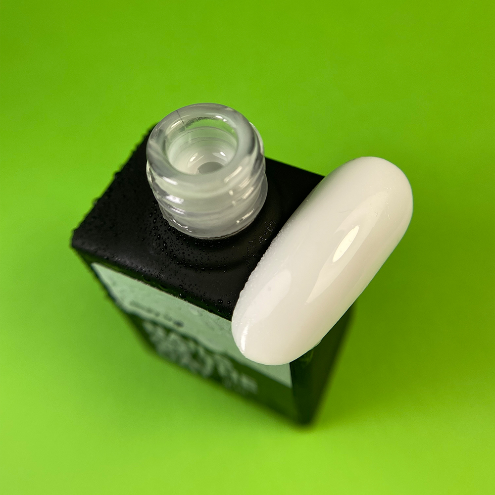 NAILSOFTHEDAY Milky top with a sticky layer, 10ml