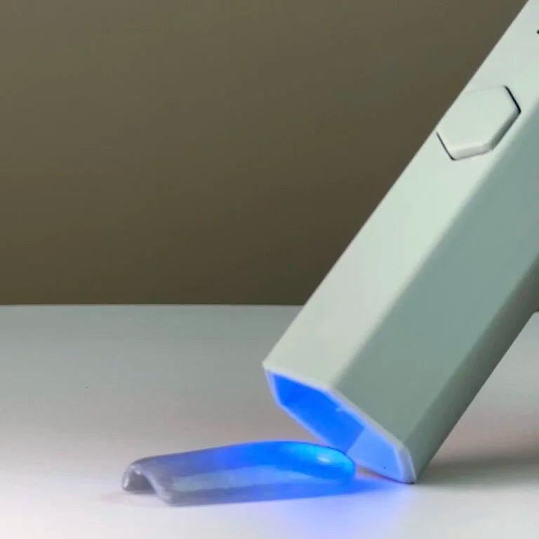 Led flashlight for upper, lower forms NAILSOFTHEDAY Nail lamp