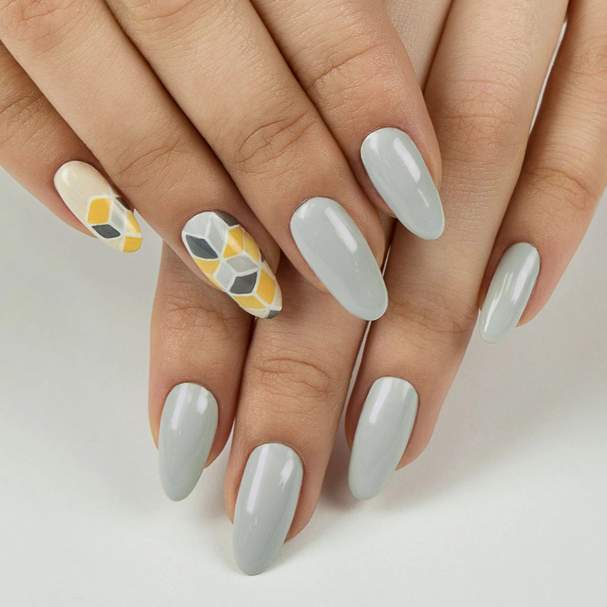 183 GEL POLISH SEMILAC GREY PEPPER 7ML