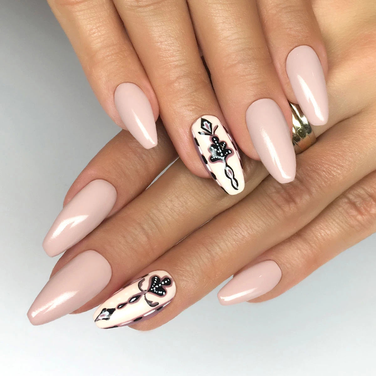 220 GEL POLISH SEMILAC BUSINESS LINE NUGAT BEIGE 7ML